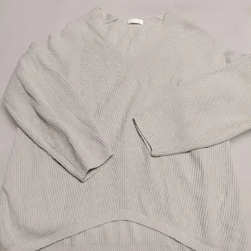 RIVE DROITE 카타아제 V넥 벌룬 니트 프리