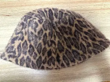 프릭스스토어 버킷햇 레오파드 무늬