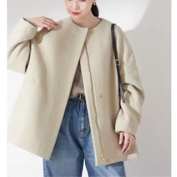 새상품급 저널 스탠다드 레사쥬 MARINI 크루넥 숏코트