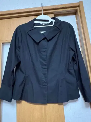 블랙 테일러드 자켓