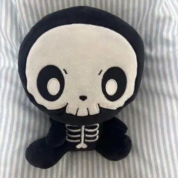 요루노 쿠로무 생일 뼈다귀 봉제 인형