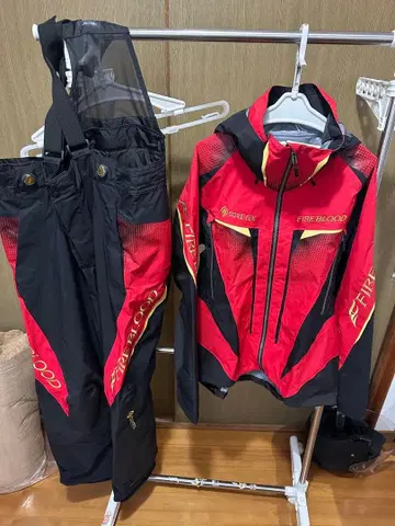 리미티드 프로 고어텍스 레인 수트 파이어브래드 RA-120Y