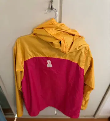 CUNE 큔 마운틴 후드티