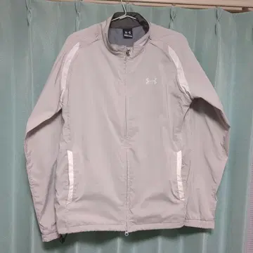 언더 아머 그레이 자켓