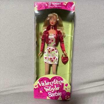 TARGET 한정판 Valentine Style Barbie 바비