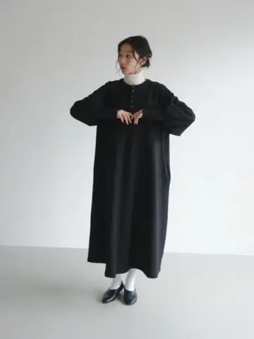 foufou 헨리넥 볼륨 슬리브 원피스