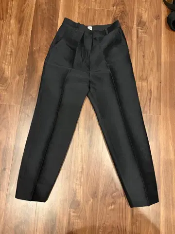 toteme 슬랙스 블랙