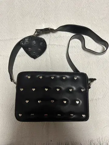 epine 에피누 숄더백 블랙