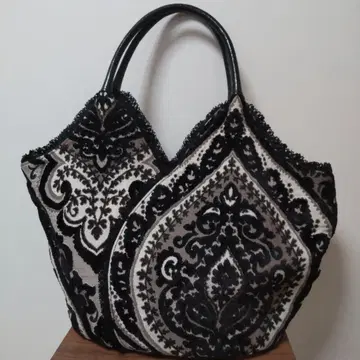 싱크비, 보헤미안 백 미사용급