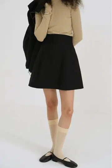 CLANE 와이드 벨트 컨스트럭티브 미니 스커트