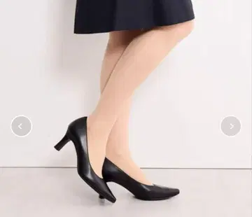 발수 <7cm 힐> 블랙 펌프스