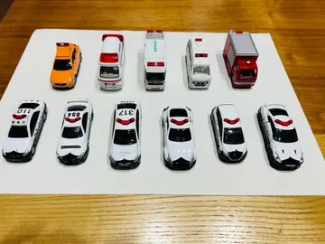 당일 발송 토미카 긴급 차량 11대 세트