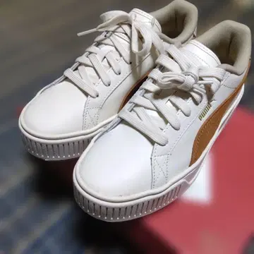 메구로 렌 PUMA 통굽 스니커즈 22.5cm 화이트/브라운