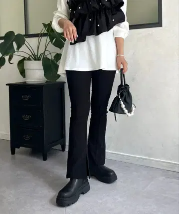 프로즈 베일*안쪽 미세 기모 슈퍼 스트레치 슬릿 팬츠