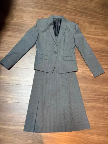 COMME CA ISM 스트라이프 수트