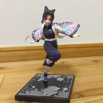 오늘 한정! 가격 인하 귀멸의 칼날 코쵸우 시노부 피규어