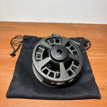 미사용 새상품 오라클 SH 싱글 핸드 DK 티타늄 IV 낚시릴