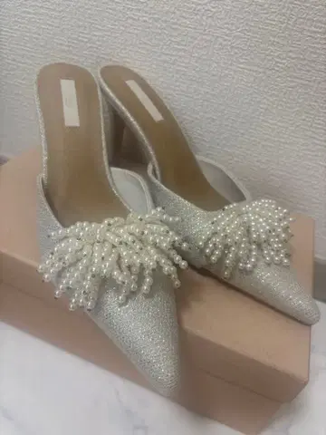 eimyistoire 실버 펄 장식 뮬 M 사이즈