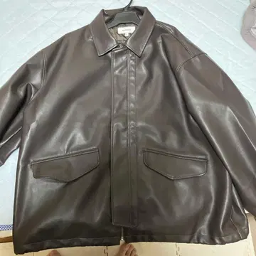 브라운 가죽 자켓 오버 사이즈 드로 코드 포함