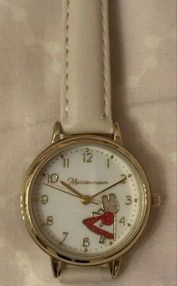 마론크림 손목시계 산리오 블루블루에 핑크 시계