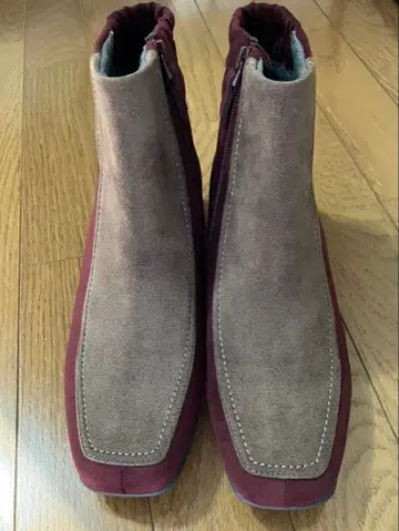 크롤 발리에 스웨이드 숏부츠