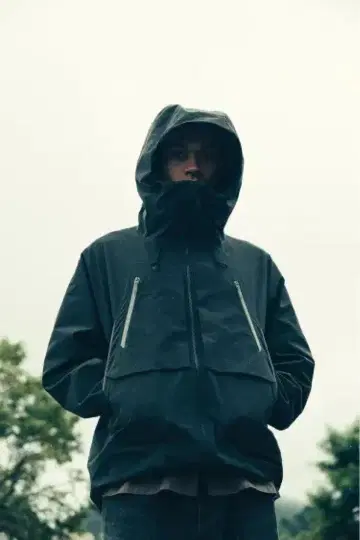 [ 새상품급 ] 81 고어텍스 쉘 자켓 ZENCHIKEI 블랙