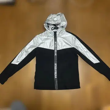 RTEG FREAK 후드 부착 후드티 블랙/실버 즉시 완판 아이템