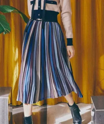 REDYAZEL 멀티 스트라이프 랜덤 플리츠 스커트