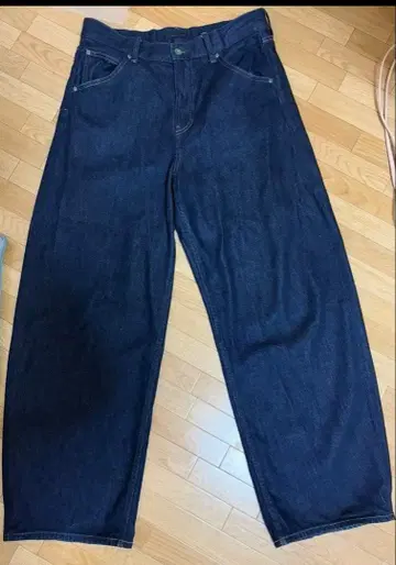 UNIQLO 배기 커브 청바지 사이즈 28