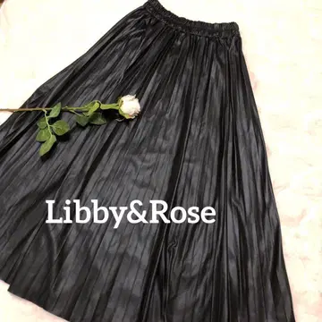 Libby&Rose 가죽풍 플리츠 롱 스커트 새상품급 F 리비앤로즈