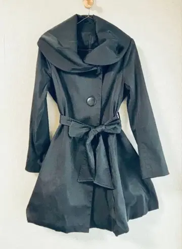 새틴 롤 칼라 벌룬 코트