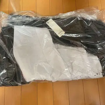 [택 포함 새상품] 퍼펫 스 GU 지유 가디건 블랙