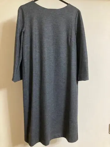 자유구 울 원피스