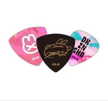 미개봉 새상품 나토리 사나 오스소와케 사나 채널 피크 (세트)