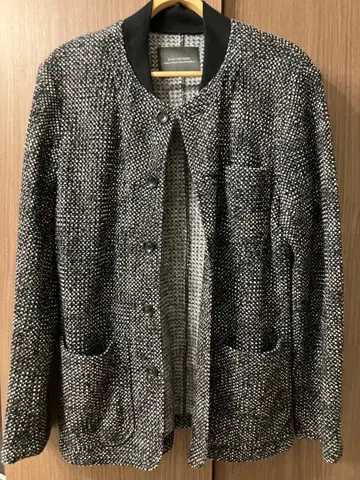 블랙과 화이트 트위드 테일러드 자켓