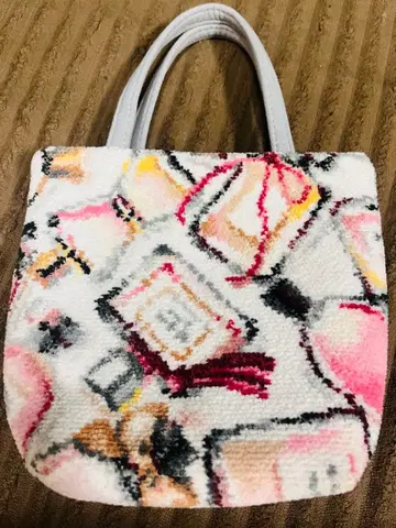 러브러리 바이 페이 토트백