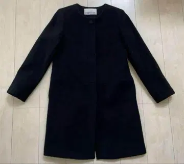 새상품 내추럴 뷰티 베이직 노카라 코트 블랙 L 정가 26000엔