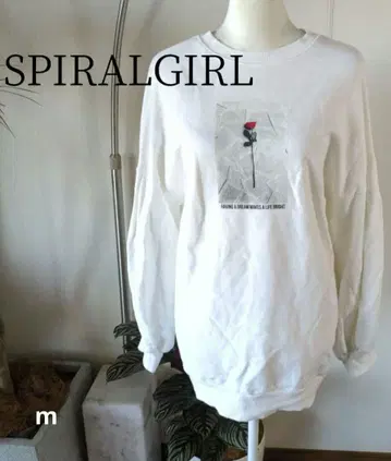 스파이럴걸 오버사이즈 트레이너 백 레이스업 장미 프린트