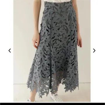 TONAL 케미컬 레이스 머메이드 스커트