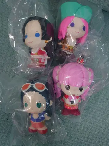 제일복권 원피스 메모리 오브 히로인즈 소프트 비닐