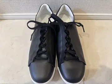 [ 엠포리오 아르마니 ] 블랙 스니커즈