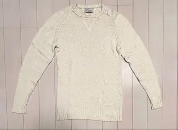아이보리 니트 스웨터