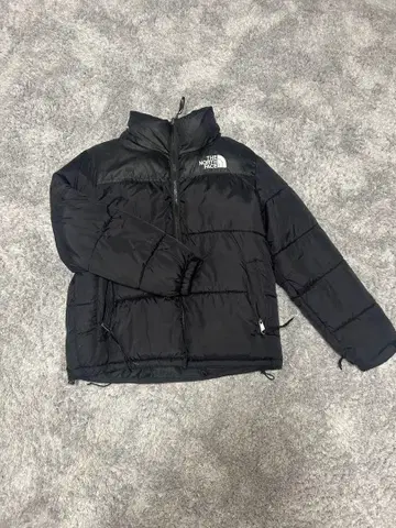 THE NORTH FACE 블랙 다운 자켓