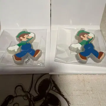 Nintendo TOKYO 루이지 러버 키링 2개 세트