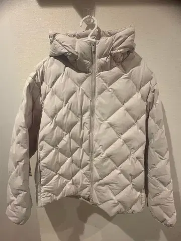 UNIQLO PUFFTECH 다운 자켓 L 라이트 그레이