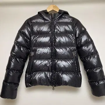 새상품급 듀베티카 다운 자켓 38