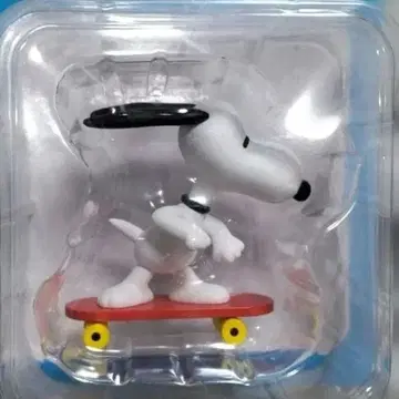 스누피 UDF 스케이트보드 스누피