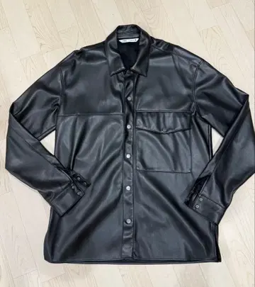 [ 즉시 배송 ] ZARA 자라 셔츠 자켓/인조 가죽/L 사이즈