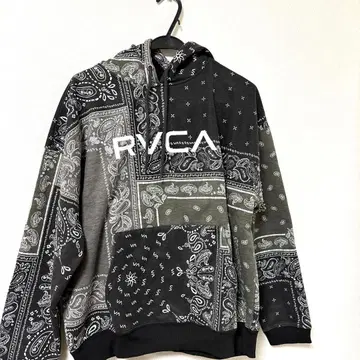 RVCA 후드티