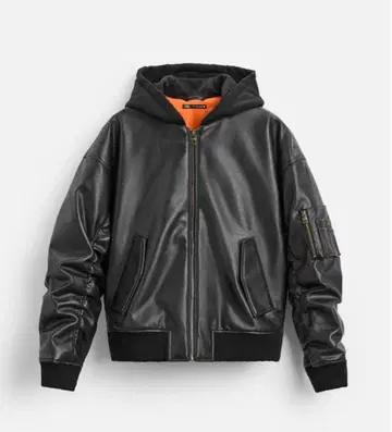 ZARA 대비 후드 부착 페이크 가죽 자켓 M 사이즈